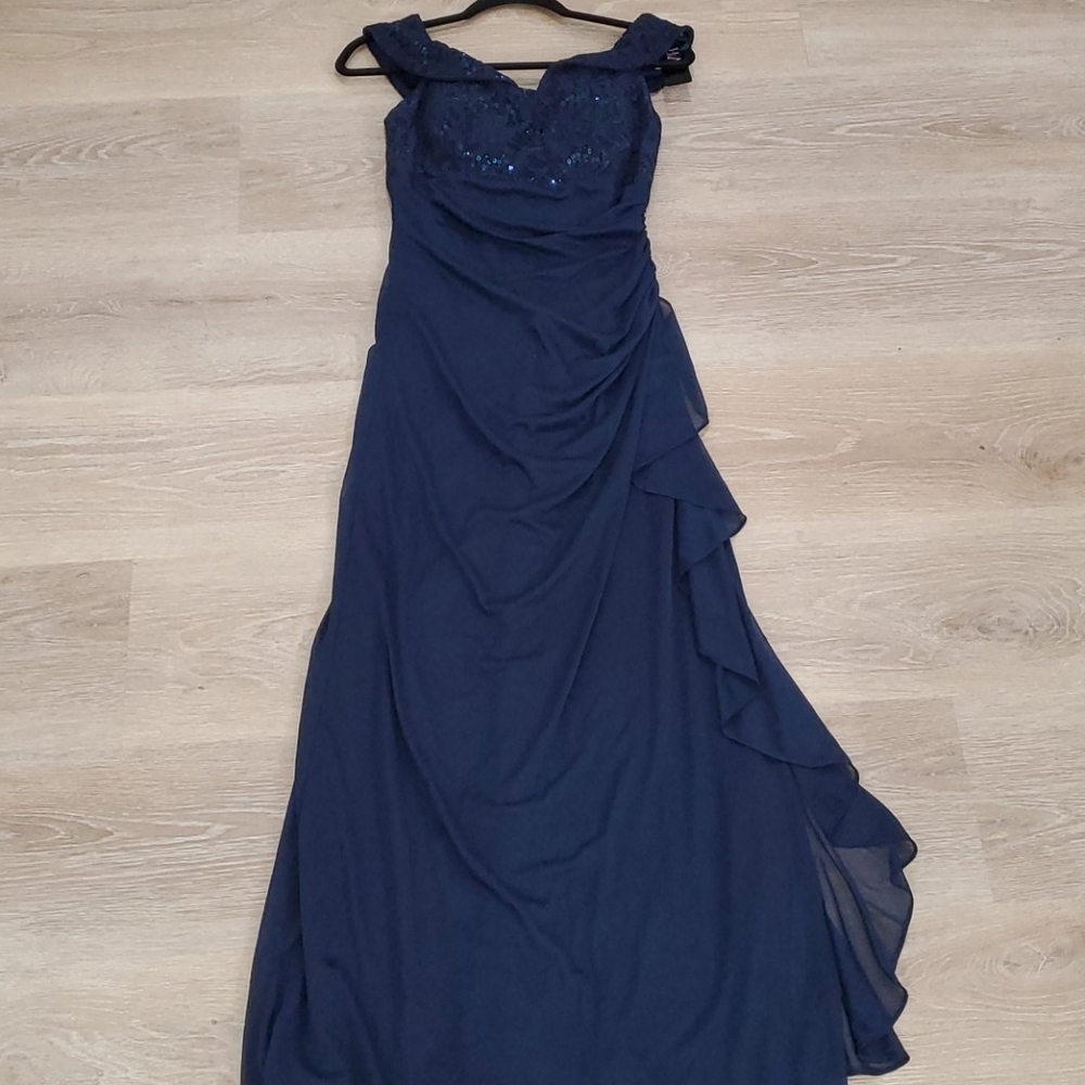 Betsy & Adam Dress
